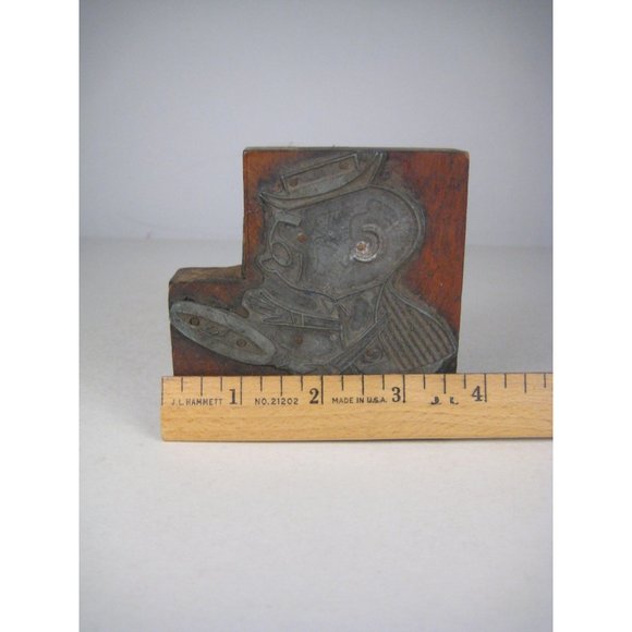 Vintage Metal Wood Letterpress Print Block Stamp Person Magnifying Glass Detecti - Picture 3 of 11